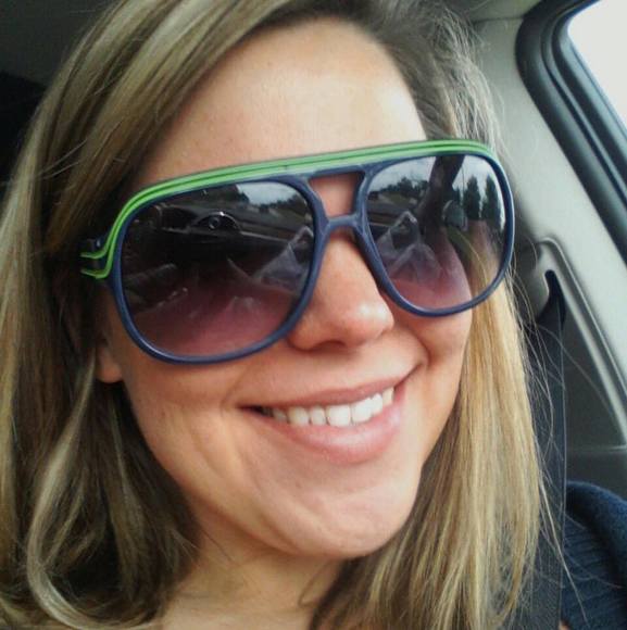 Meet your Posher, Sarah - Picture 1 of 1